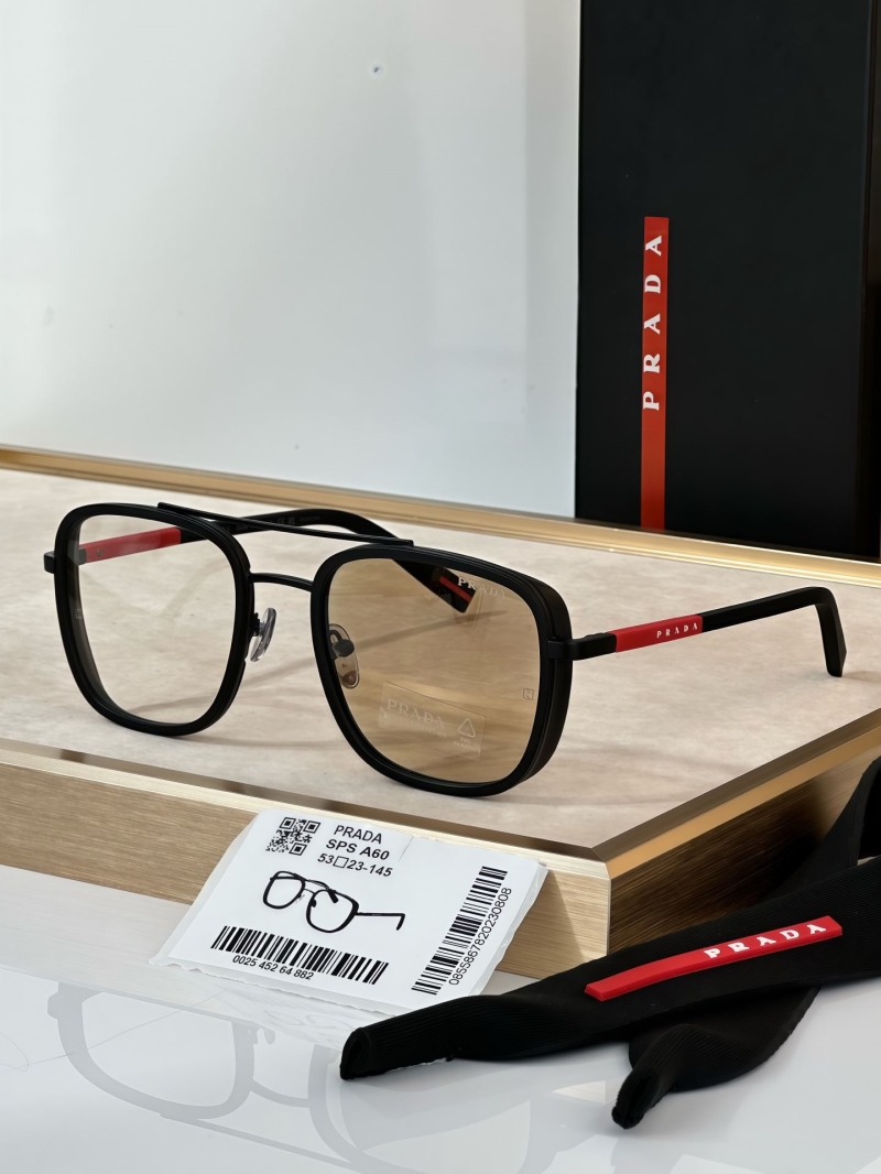 RAY BAN
